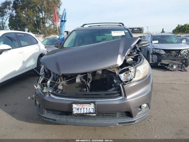 5TDKKRFHXFS105770 Toyota Highlander Xle V6