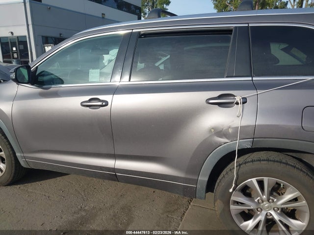 5TDKKRFHXFS105770 Toyota Highlander Xle V6