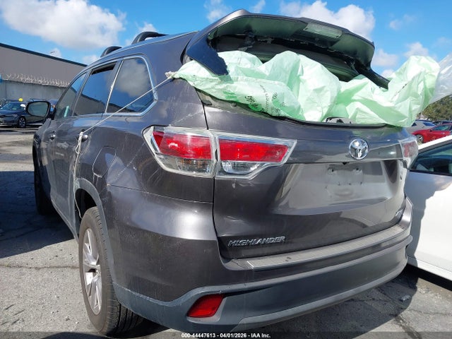 5TDKKRFHXFS105770 Toyota Highlander Xle V6