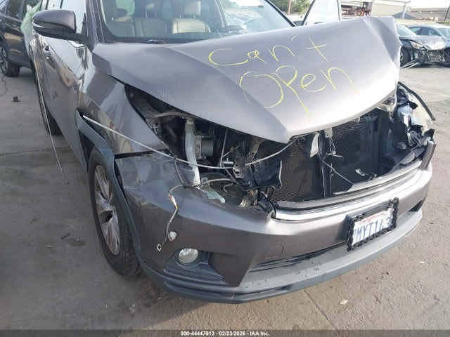 5TDKKRFHXFS105770 Toyota Highlander Xle V6