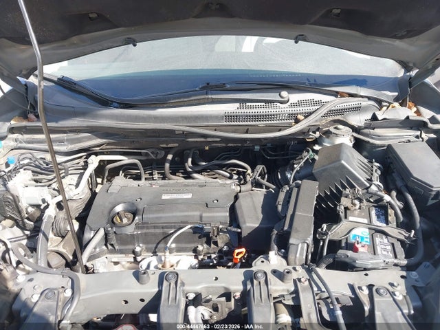 Honda CR-V SE 2016 2HKRM3H45GH508126 Image 10