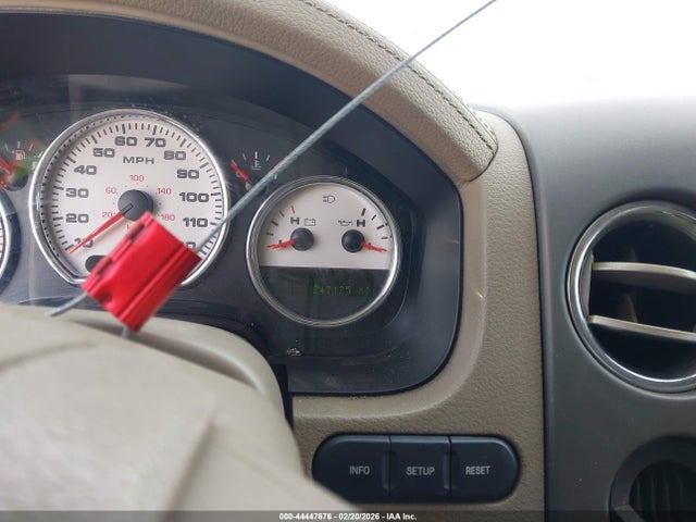 2005 FORD F-150 1FTPW12565KC86282 Photo 6