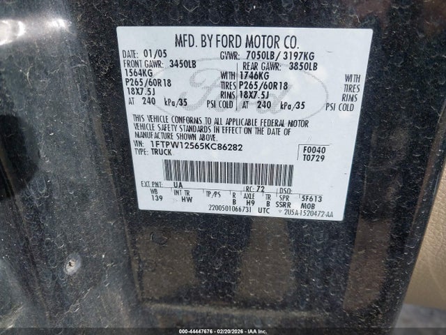 2005 FORD F-150 1FTPW12565KC86282 Photo 8