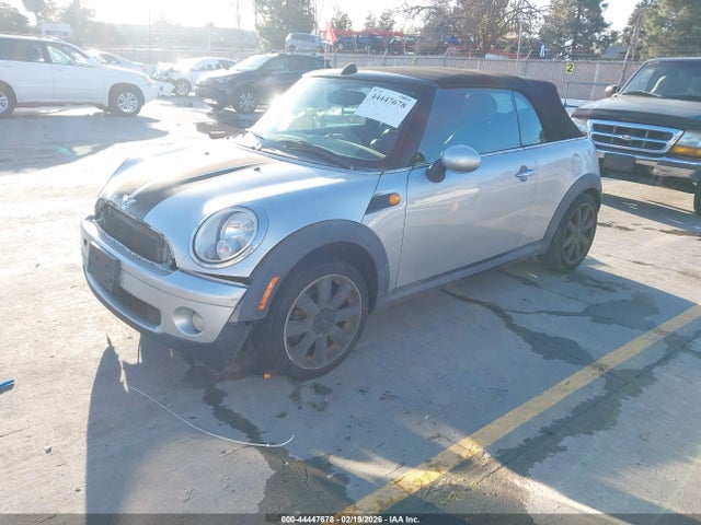 2009 MINI COOPER WMWMR33539TU96257 Photo 1
