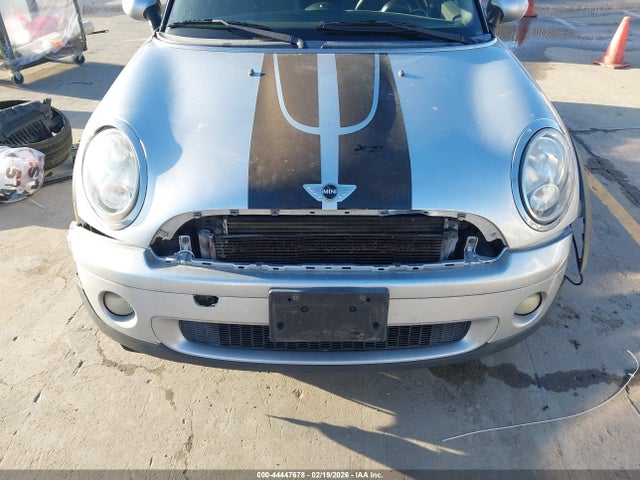 2009 MINI COOPER WMWMR33539TU96257 Photo 5