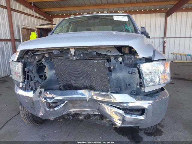 44447695 :رقم المزاد ، 3C63RRGL7HG747715 vin ، 2017 Ram 3500 Tradesman  4x4 8' Box مزاد بيع