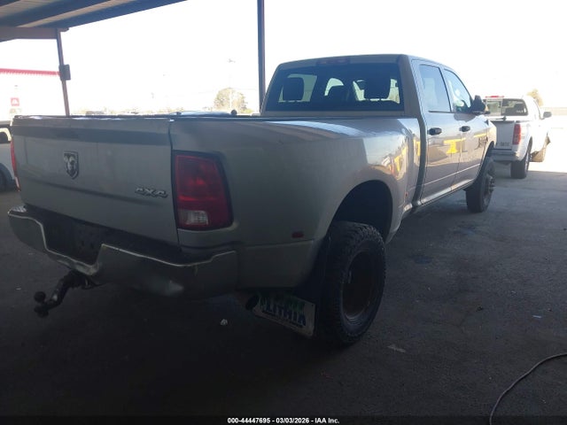 44447695 :رقم المزاد ، 3C63RRGL7HG747715 vin ، 2017 Ram 3500 Tradesman  4x4 8' Box مزاد بيع