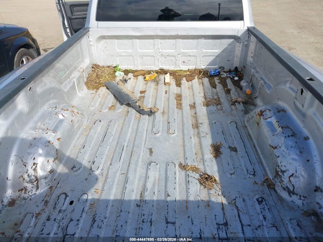 44447695 :رقم المزاد ، 3C63RRGL7HG747715 vin ، 2017 Ram 3500 Tradesman  4x4 8' Box مزاد بيع