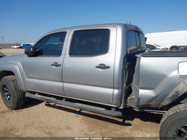 Продаж на аукціоні авто 2015 Toyota Tacoma Prerunner V6, vin: 5TFKU4HN9FX006500, номер лоту: 44447696
