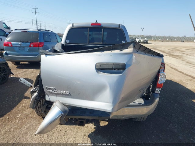 Продаж на аукціоні авто 2015 Toyota Tacoma Prerunner V6, vin: 5TFKU4HN9FX006500, номер лоту: 44447696