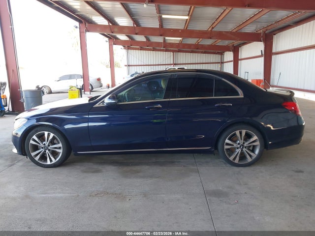 55SWF4JBXHU183015 Mercedes-Benz C 300