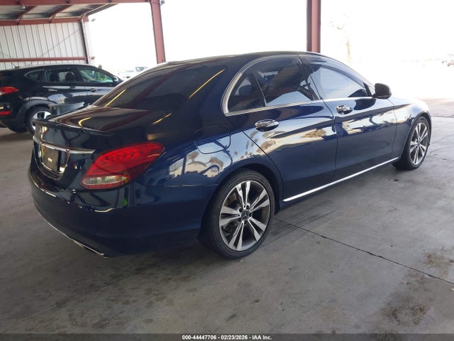 55SWF4JBXHU183015 Mercedes-Benz C 300