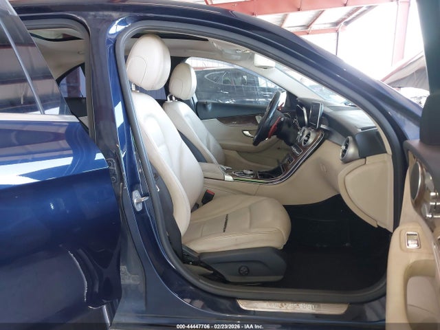 55SWF4JBXHU183015 Mercedes-Benz C 300