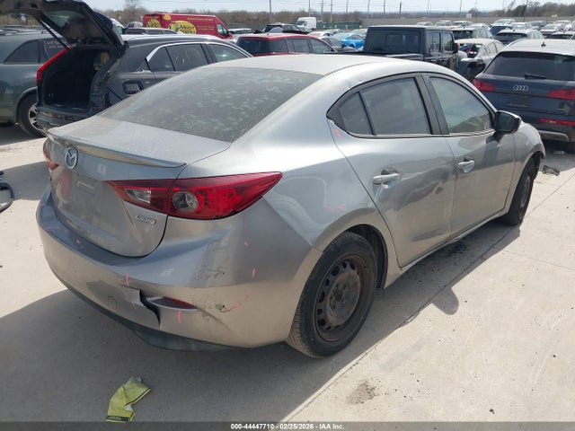 3MZBM1U75FM212017 Mazda Mazda3 I Sport