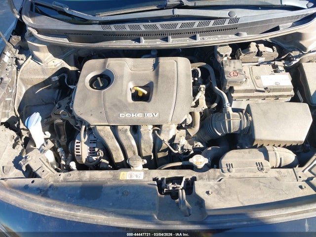 KIA FORTE LX 2018 3KPFL4A76JE220482 Image 10