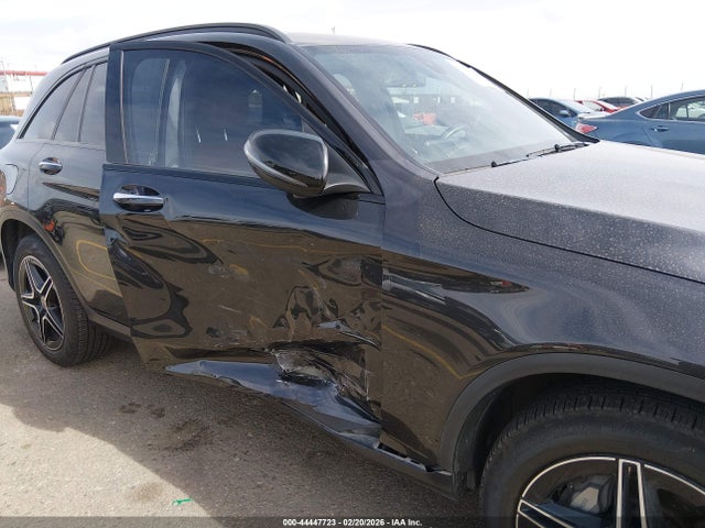 2020 Mercedes-benz Glc 300 4matic მანქანა იყიდება აუქციონზე, vin: W1N0G8EB6LF842436, აუქციონის ნომერი: 44447723