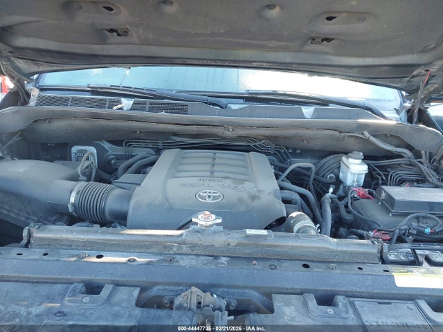 2019 TOYOTA TUNDRA 5TFDY5F13KX779394 Photo 9