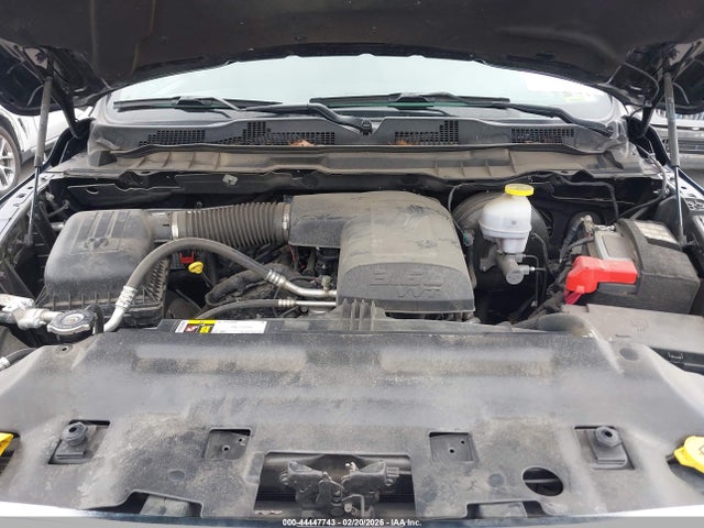 1C6RR7GG0RS148831 RAM 1500 Classic Slt 4x4 6&#039;4 Box