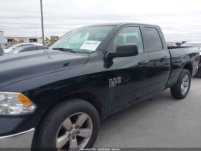 1C6RR7GG0RS148831 RAM 1500 Classic Slt 4x4 6&#039;4 Box