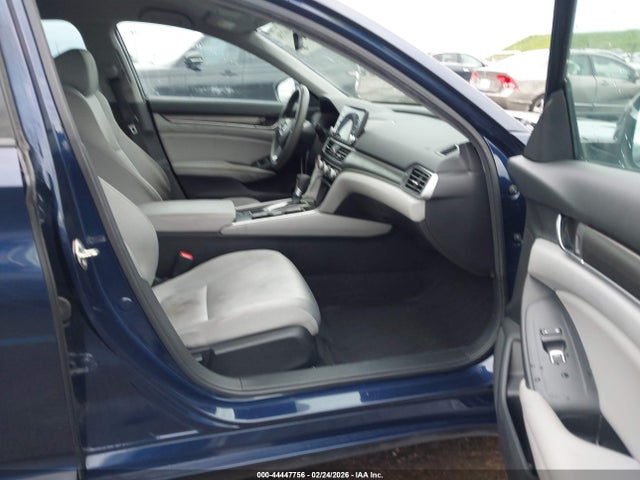 1HGCV1F13KA113797 Honda ACCORD LX