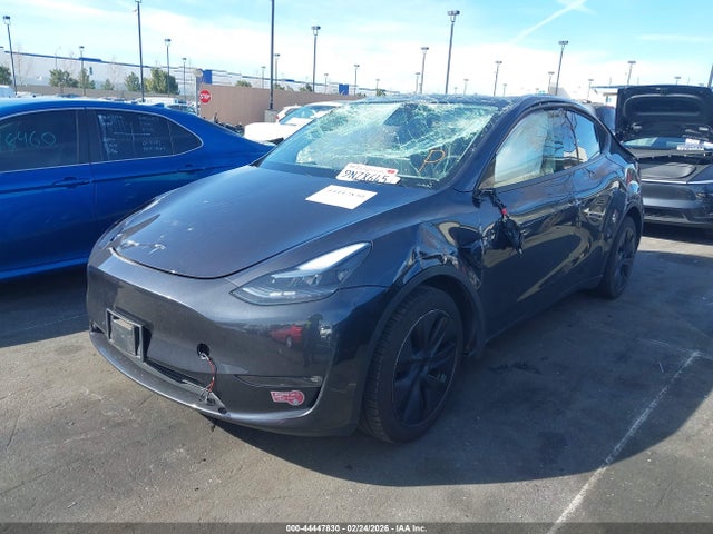 7SAYGDEE9RF195916 Tesla Model Y Long Range Dual Motor All-wheel Drive