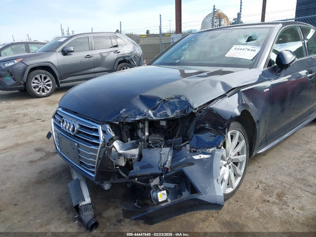 2018 AUDI A4 WAUDNAF4XJA119640 Photo 5