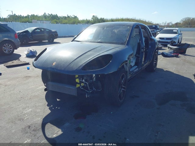 2021 PORSCHE MACAN WP1AA2A57MLB01076 Photo 1