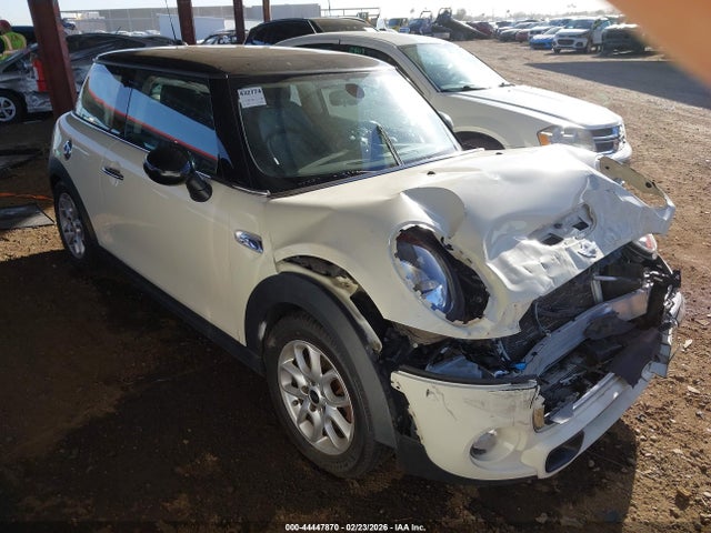2015 MINI HARDTOP WMWXP7C53F2A42007 Photo 0
