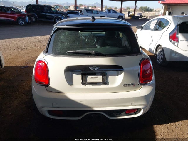 Mini Hardtop Cooper S 2015 WMWXP7C53F2A42007 Image 16
