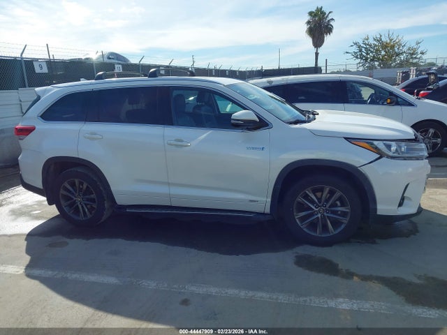 Toyota Highlander Hybrid Limited 2018 5TDDGRFH6JS043464 Image 12