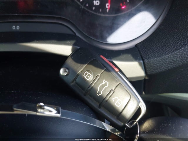 2016 AUDI A3 WAUB8GFF1G1073207 Photo 10