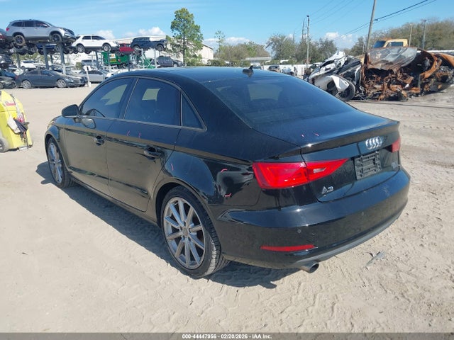 2016 AUDI A3 WAUB8GFF1G1073207 Photo 2