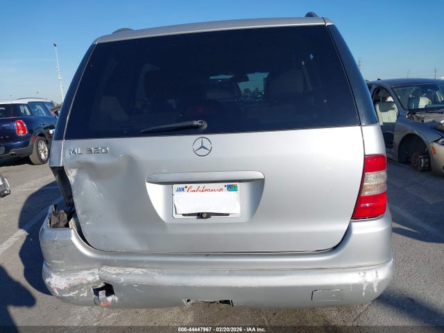 2000 Mercedes-benz Ml 320 მანქანა იყიდება აუქციონზე, vin: 4JGAB54E9YA160557, აუქციონის ნომერი: 44447967