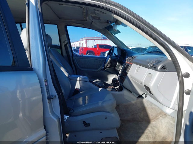 2000 Mercedes-benz Ml 320 მანქანა იყიდება აუქციონზე, vin: 4JGAB54E9YA160557, აუქციონის ნომერი: 44447967