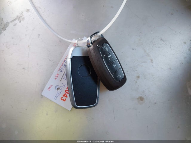 KM8J33AL9KU872464 Hyundai Tucson Sport