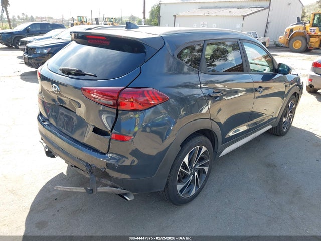KM8J33AL9KU872464 Hyundai Tucson Sport