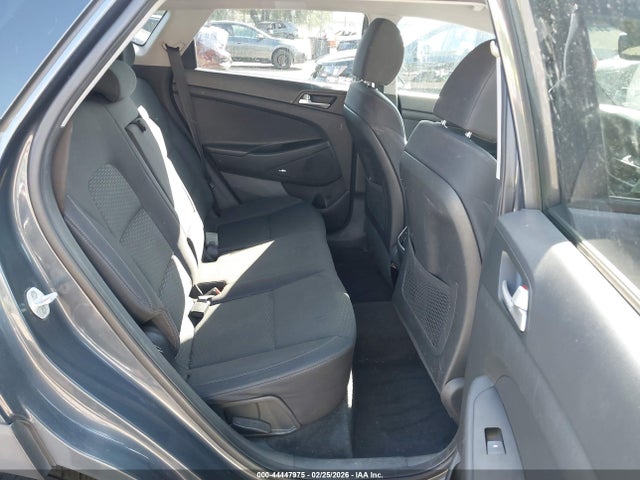 KM8J33AL9KU872464 Hyundai Tucson Sport