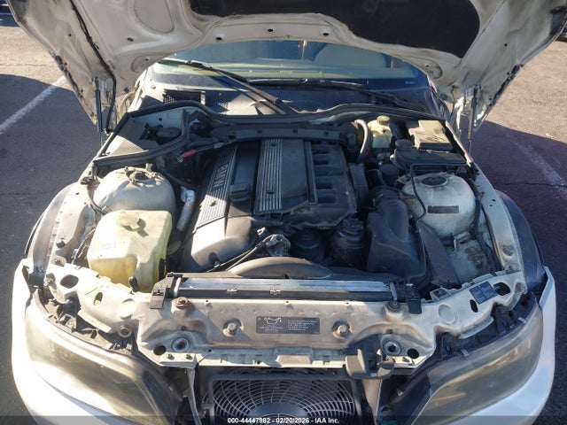 2001 BMW Z3 WBACN33431LM04082 Photo 9