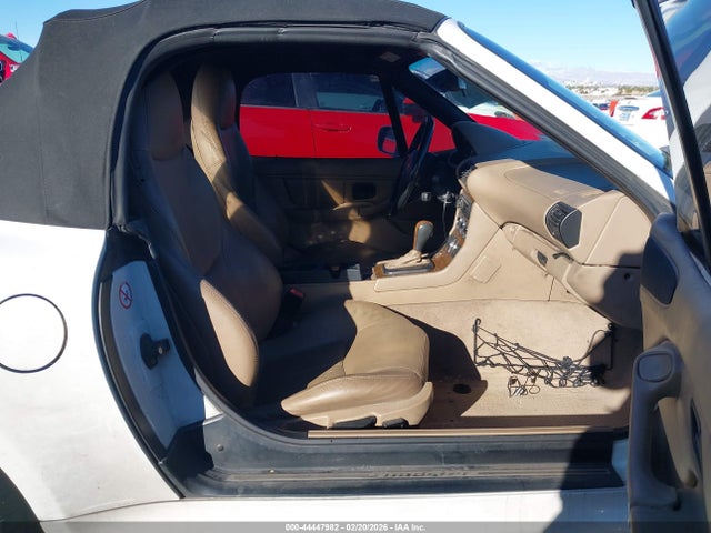 2001 BMW Z3 WBACN33431LM04082 Photo 4
