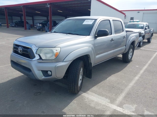 Toyota Tacoma Base V6 2014 3TMLU4EN7EM135929 Image 2
