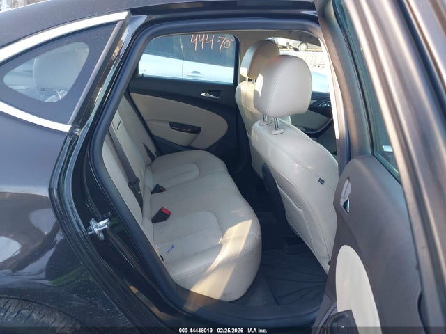 44448019 :رقم المزاد ، 1G4PP5SK3F4153796 vin ، 2015 Buick Verano مزاد بيع