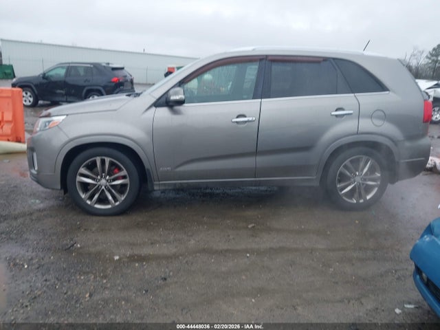 5XYKWDA70EG446399 KIA Sorento Limited V6