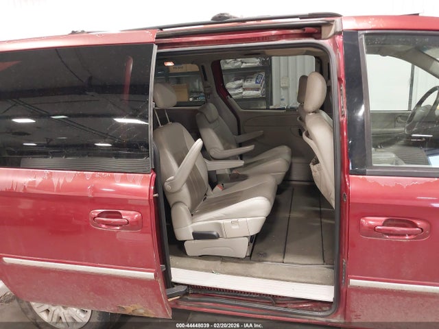 44448039 :رقم المزاد ، 2A4GP54LX6R844471 vin ، 2006 Chrysler Town & Country Touring مزاد بيع