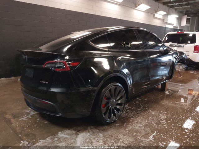2023 TESLA MODEL Y 7SAYGDEF1PF890946 Photo 3