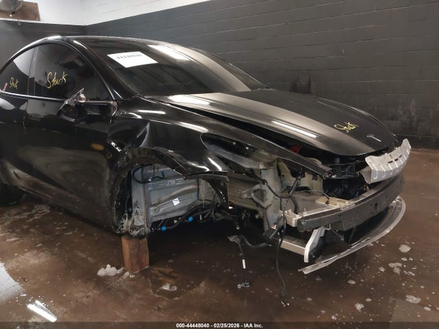2023 TESLA MODEL Y 7SAYGDEF1PF890946 Photo 5