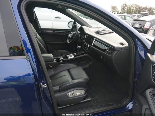 2025 PORSCHE MACAN WP1AA2A52SLB02729 Photo 4