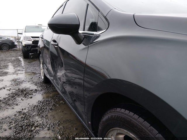 1G1BG5SE8J7128790 Chevrolet Cruze Lt Manual