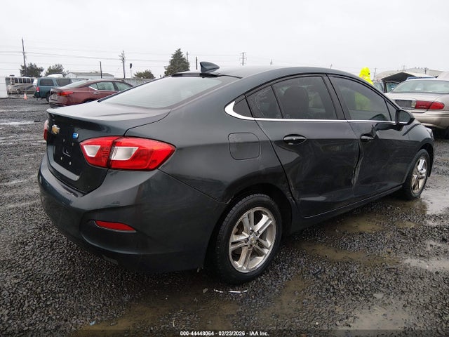 1G1BG5SE8J7128790 Chevrolet Cruze Lt Manual