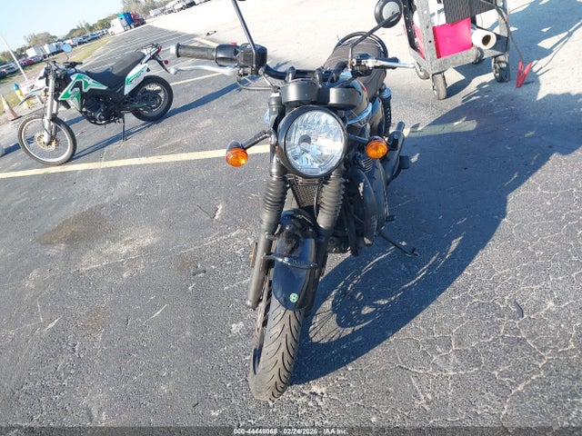 SMTD40HL2JT864263 Triumph Motorcycle Bonneville T120/black
