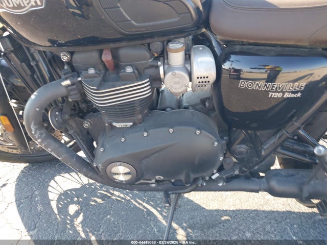 2018 TRIUMPH MOTORCYCLE BONNEVILLE SMTD40HL2JT864263 Photo 8